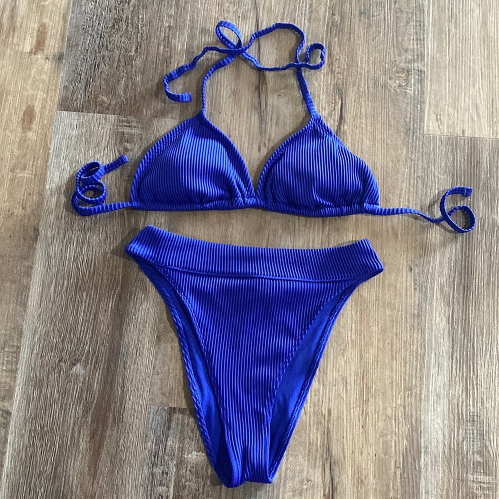 Hollister Bikini